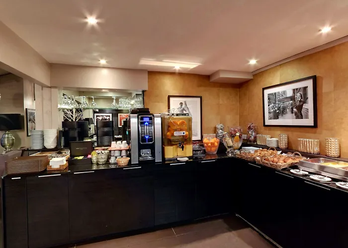 Hotel Acadie Les Ulis