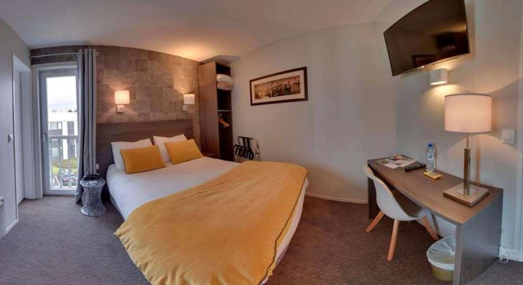 Acadie Les Ulis Hotel